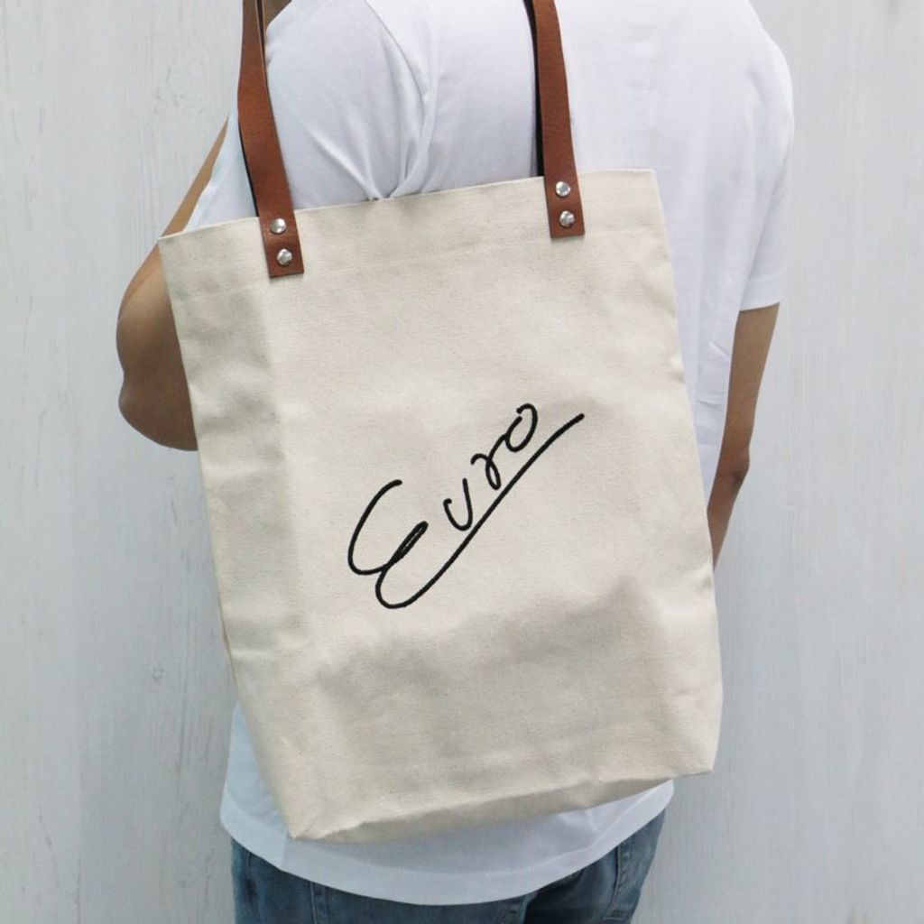 กระเป๋าผ้า ลายเซ็น ยูโร ยศวรรธน์