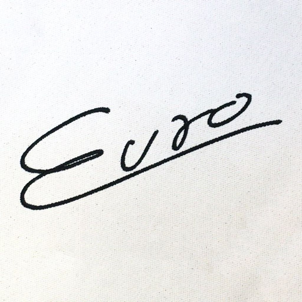 กระเป๋าผ้า ลายเซ็น ยูโร ยศวรรธน์